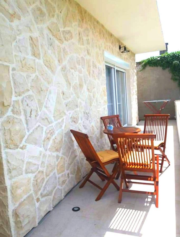 Ana I Ljubo Apartment Sukosan Exterior photo